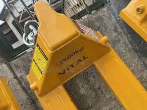 2500kg Vital Hand Pallet Truck