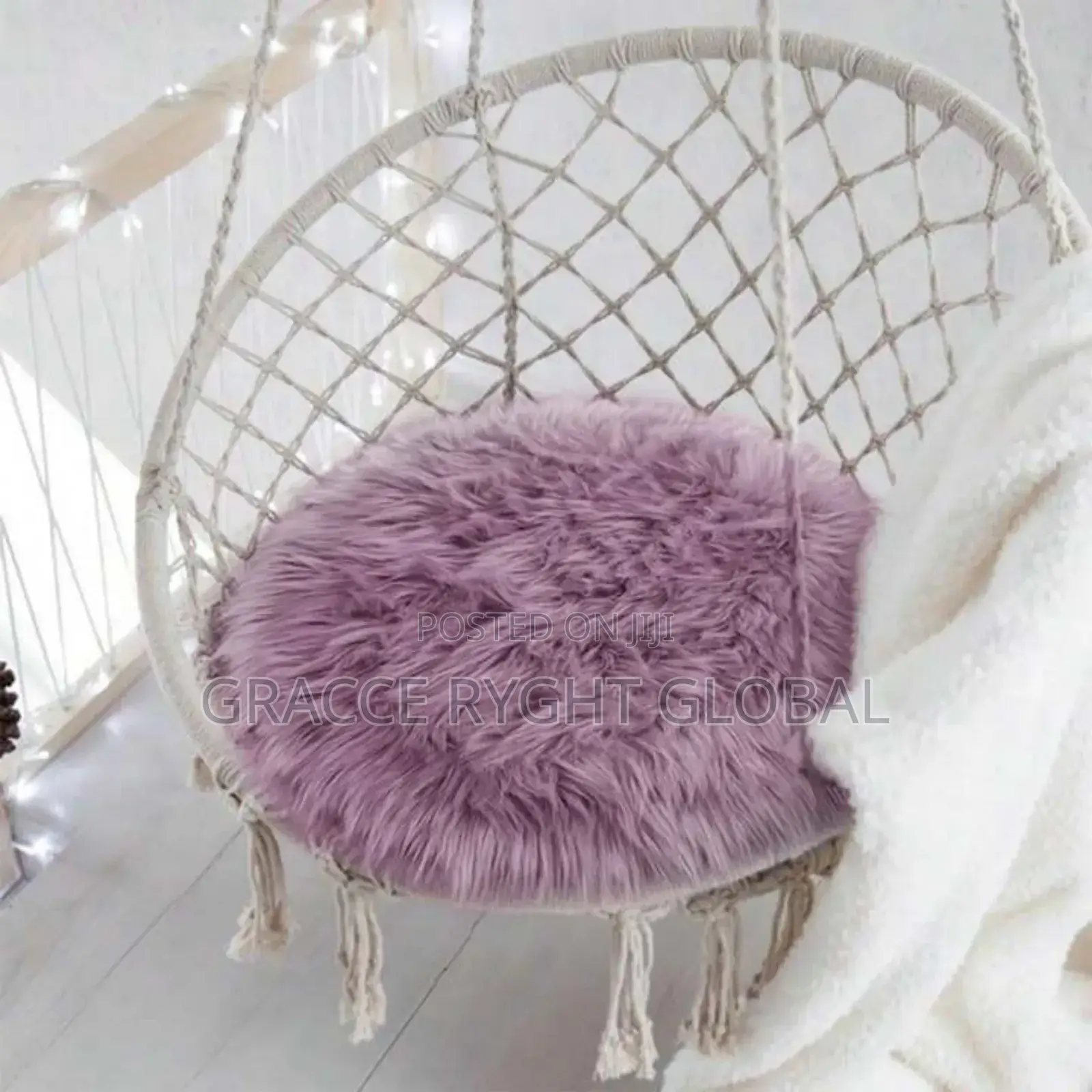 Round Faux Fur Rug