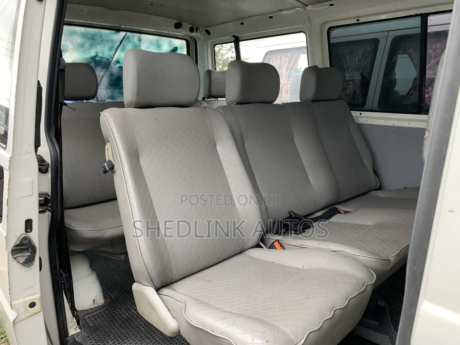 Volkswagen Transporter 2000 White
