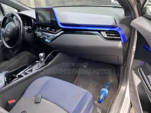 Toyota C-HR 2020 Gray