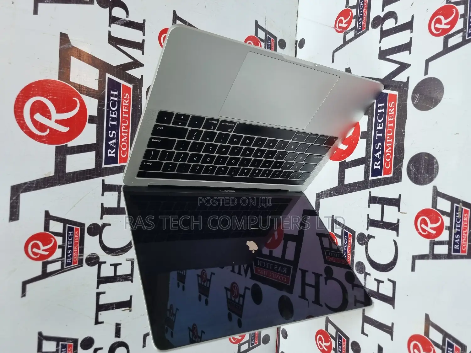 Laptop Apple MacBook 16GB Intel Core i7 SSD 512GB