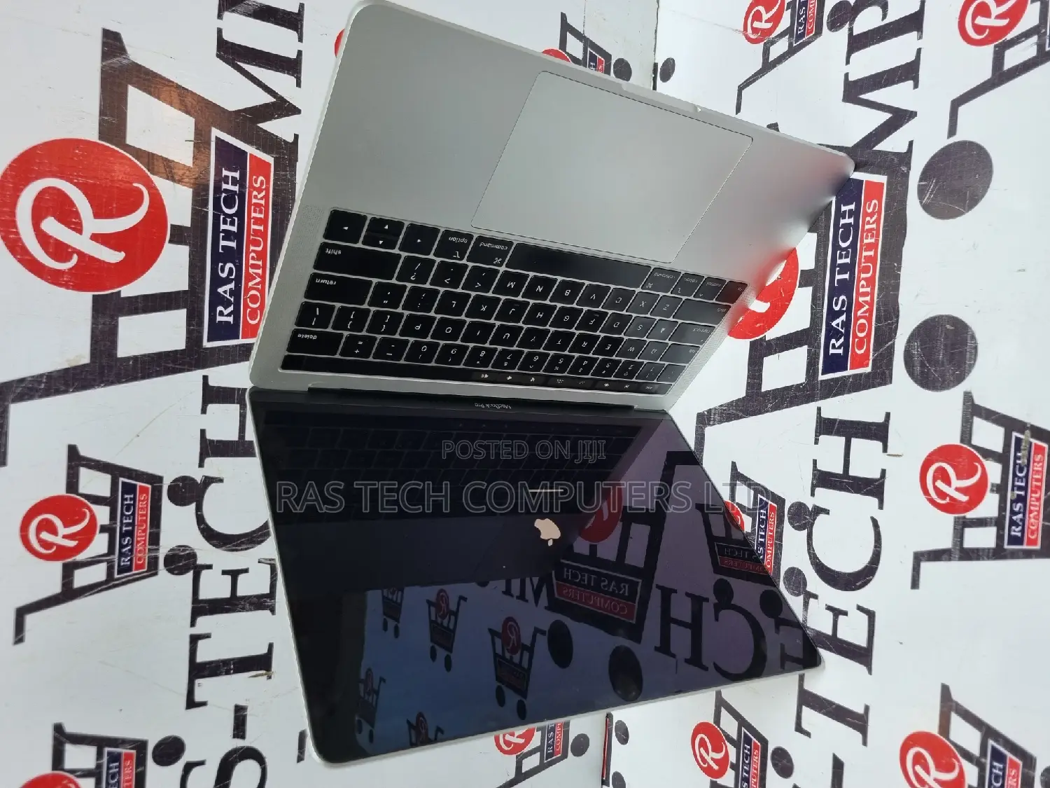 Laptop Apple MacBook 16GB Intel Core i7 SSD 512GB