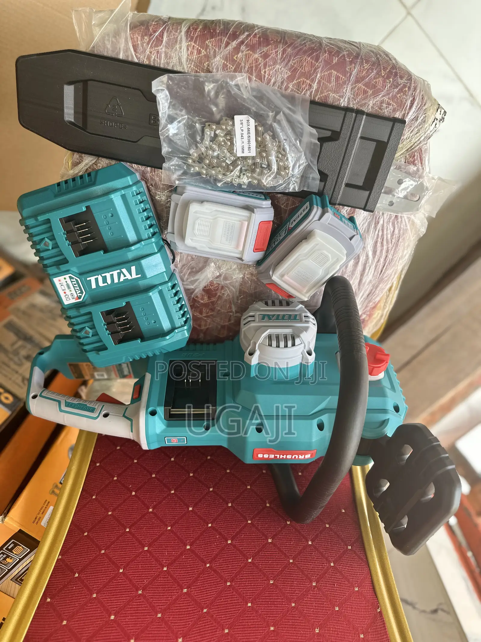 40v Total Industrial Chain Saw