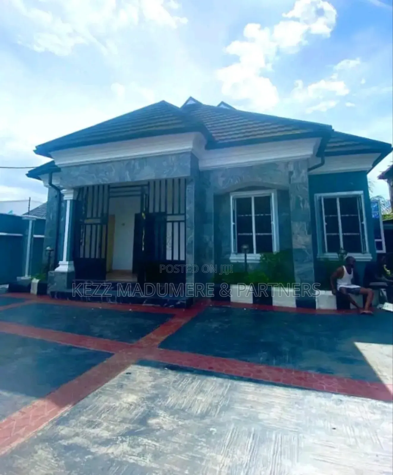 3bdrm Bungalow in Gated Estate Near, Port-Harcourt for sale