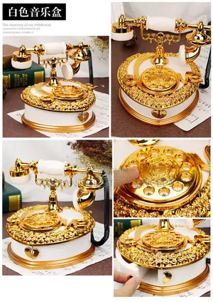 Retro Old Telephone Decor
