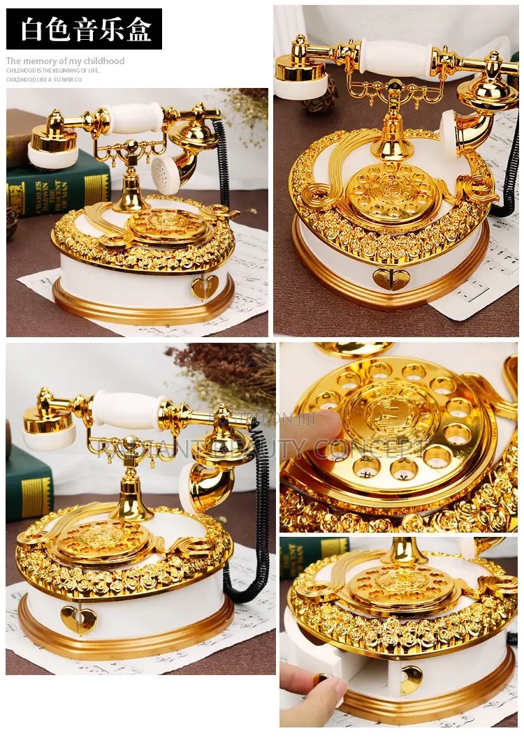 Retro Old Telephone Decor