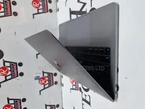 Laptop Apple MacBook 16GB Intel Core i7 SSD 512GB