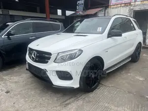 Mercedes-Benz GLE-Class 2018 White