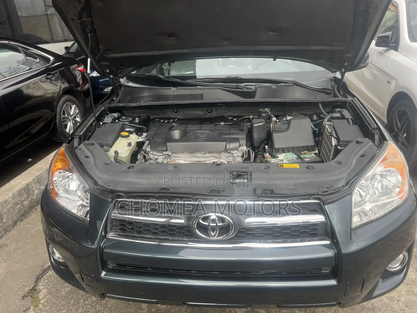 Toyota RAV4 2011 Gray