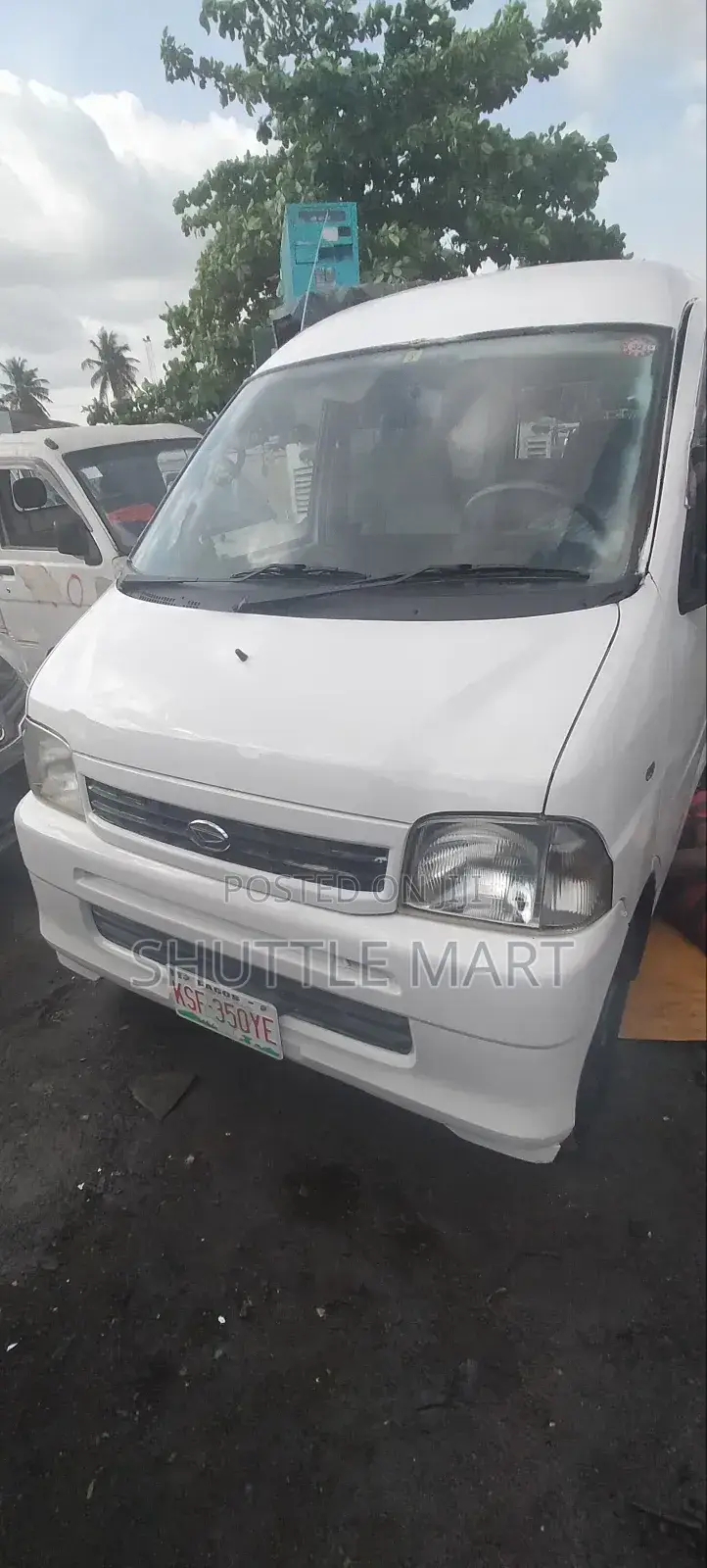 Daihatsu Hijet 2002 White