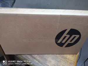 New Laptop HP 14S 4GB Intel Core I3 SSD 256GB