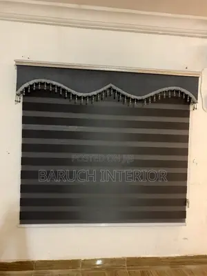 Day and Night Window Blind With Headboard