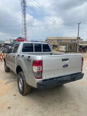 Hilux for Hire/Rent