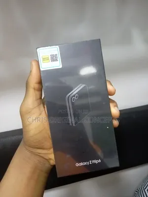 New Samsung Galaxy Z Flip6 256 GB Silver