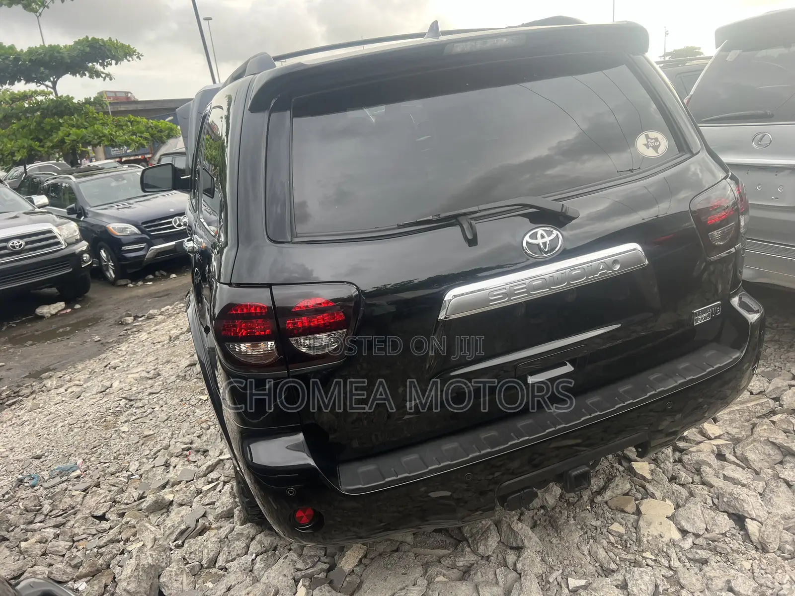 Toyota Sequoia 2015 Black