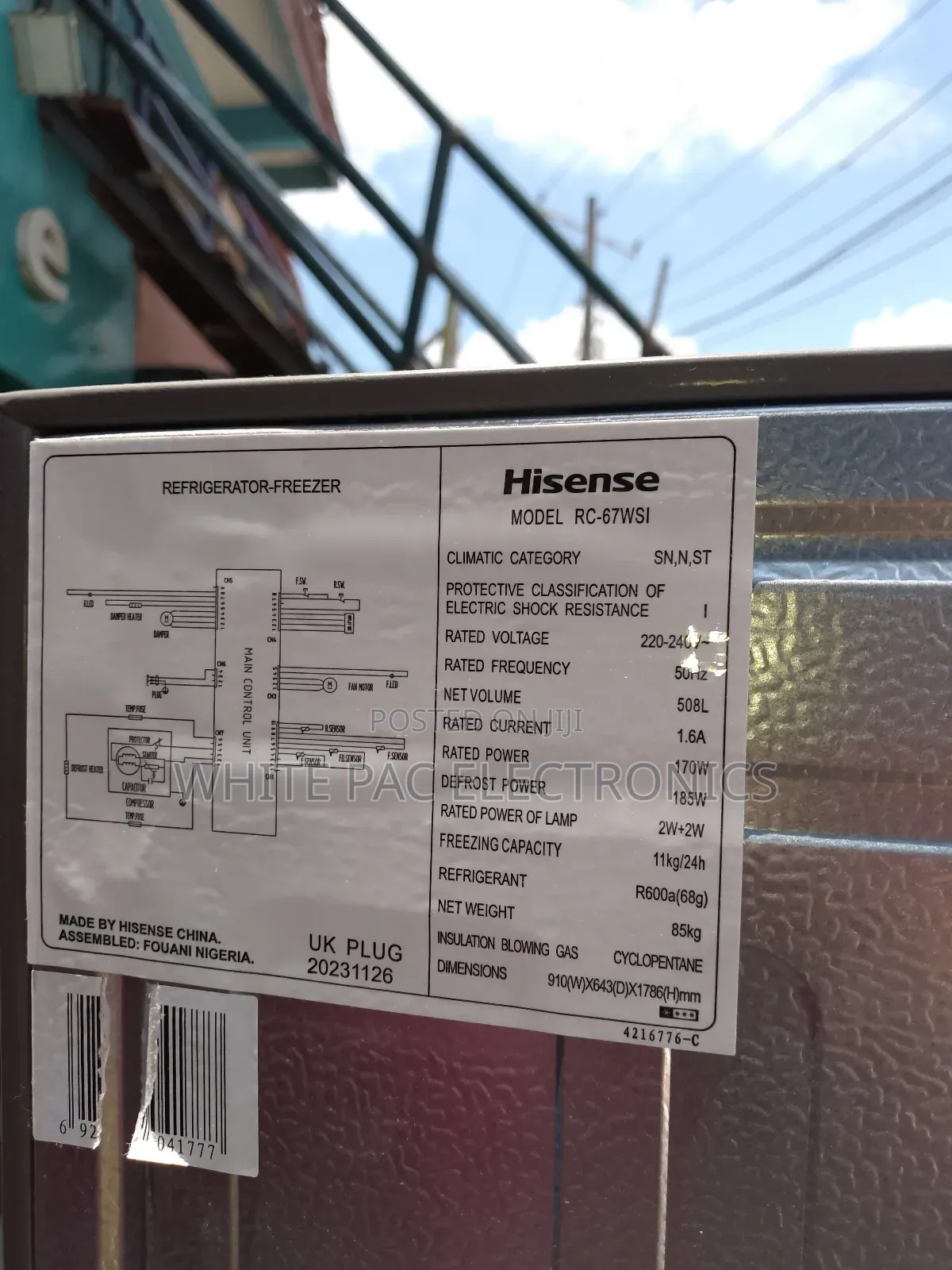 Hisense Fridge / Freezer 516-l Twins Doors Extra Cooling