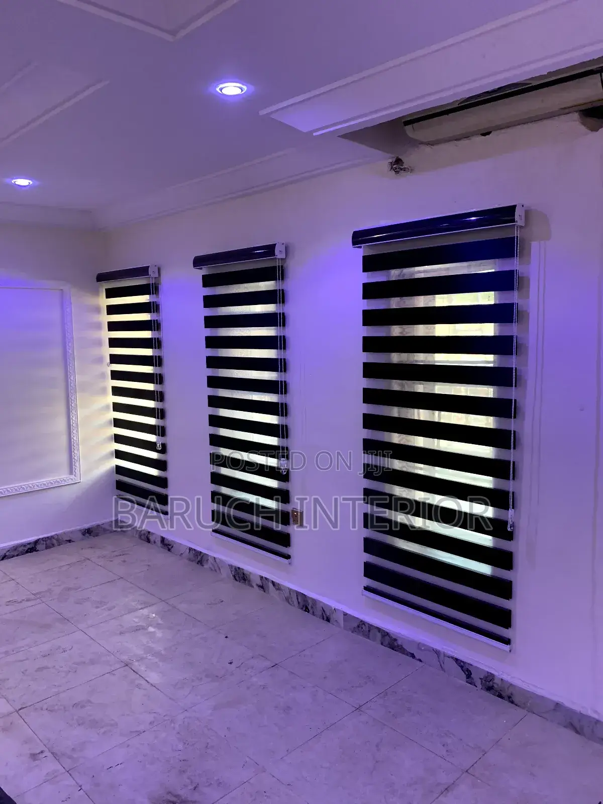 Modern Window Blind Day and Night