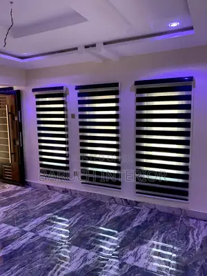 Modern Window Blinds for Living Room