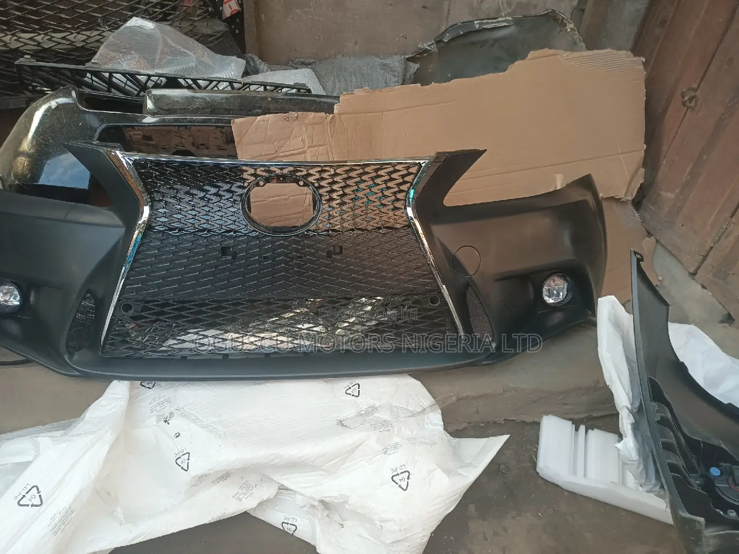 Complete Bumper Is250 2018 Upgrade Type