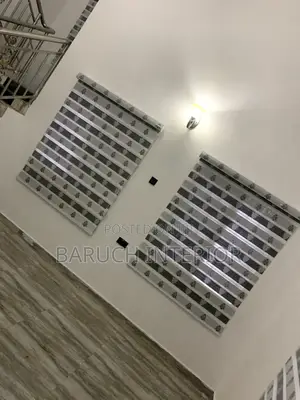 Modern Living Room Blinds and Shades