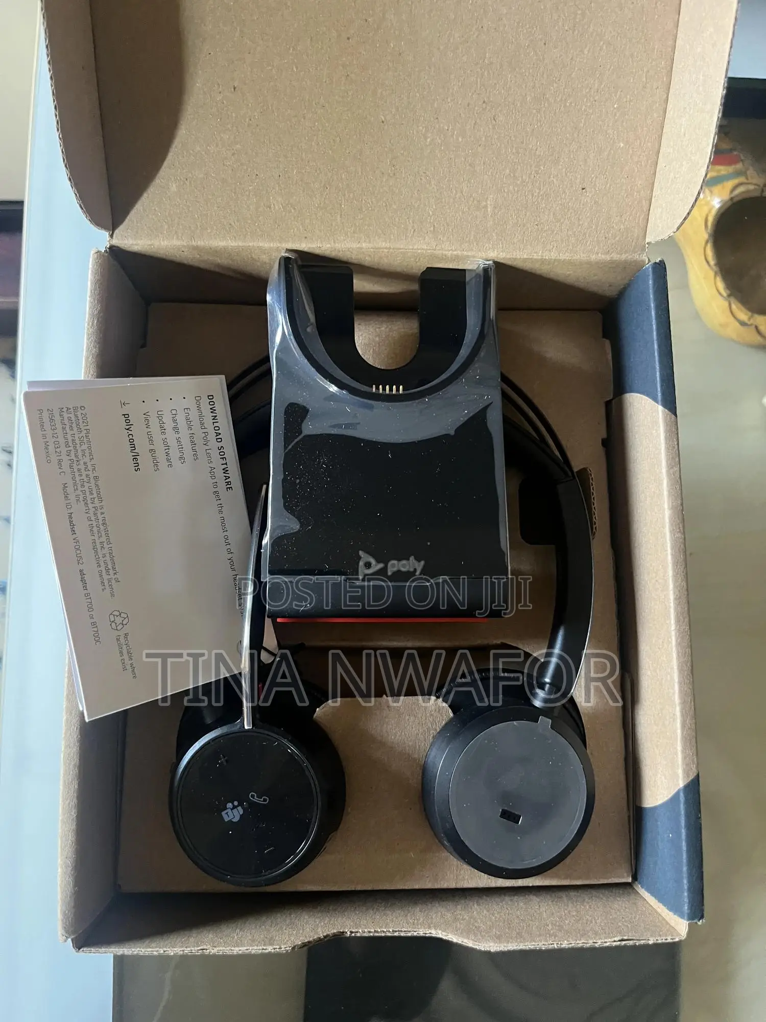 Headphone Poly Voyager Focus 2 Uc Black