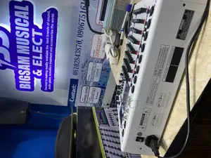 Gf 8pro Professional DJ Mixer Console