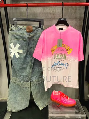 Original BALENCIAGA T-Shirts Available in Store