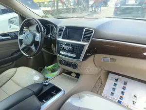 Mercedes-Benz M Class 2015 Gray