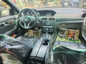 Mercedes-Benz C300 2014 Black