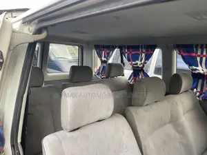 Volkswagen Transporter 2005 White