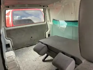 Volkswagen Transporter 2003 White