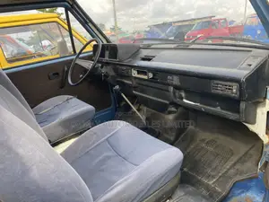 Volkswagen Transporter 2000 Blue