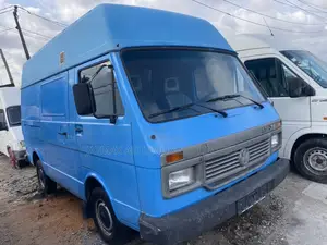 Volkswagen LT 2000 Blue