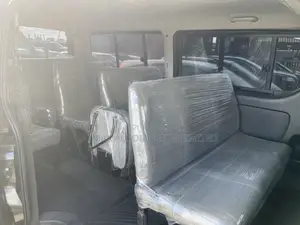 Toyota HiAce 2011 Black
