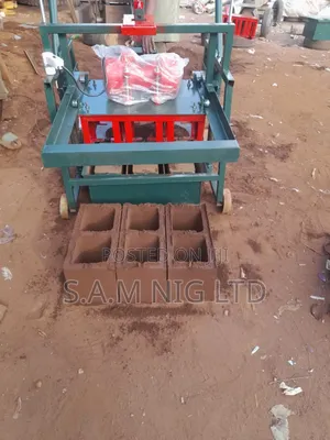 Electric Egg Laying Block Machine