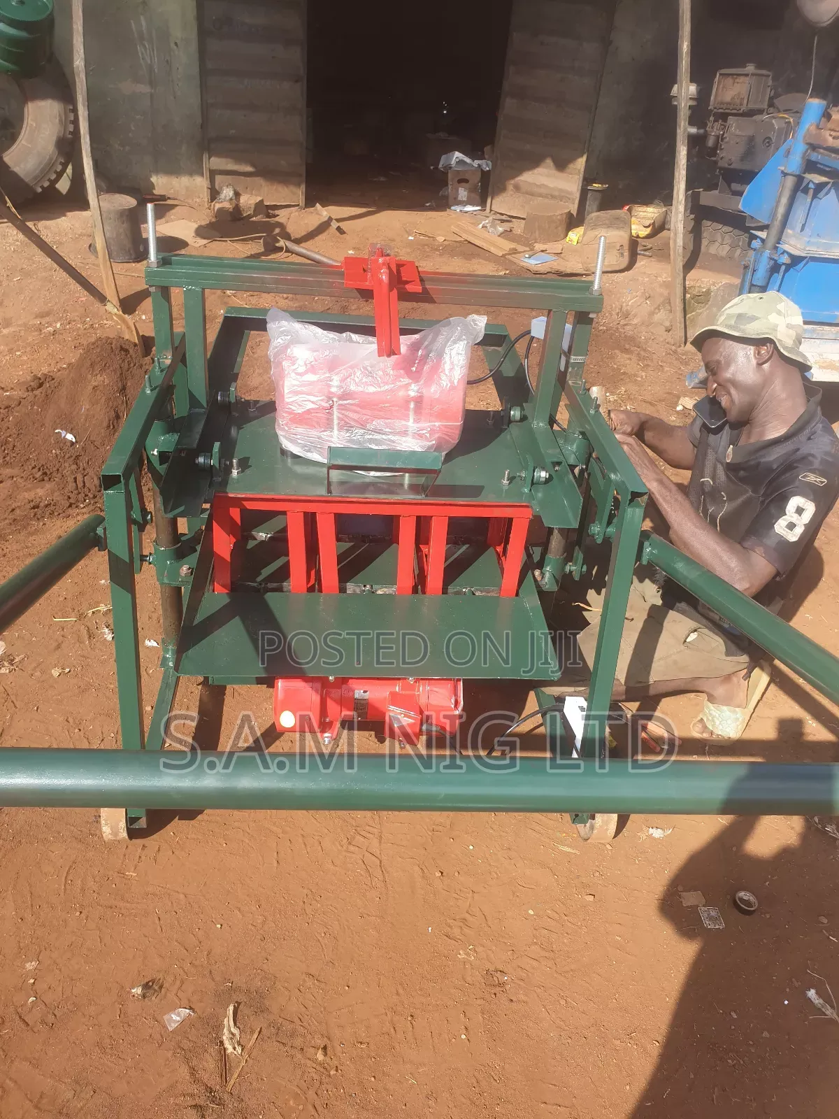 Electric Egg Laying Block Machine