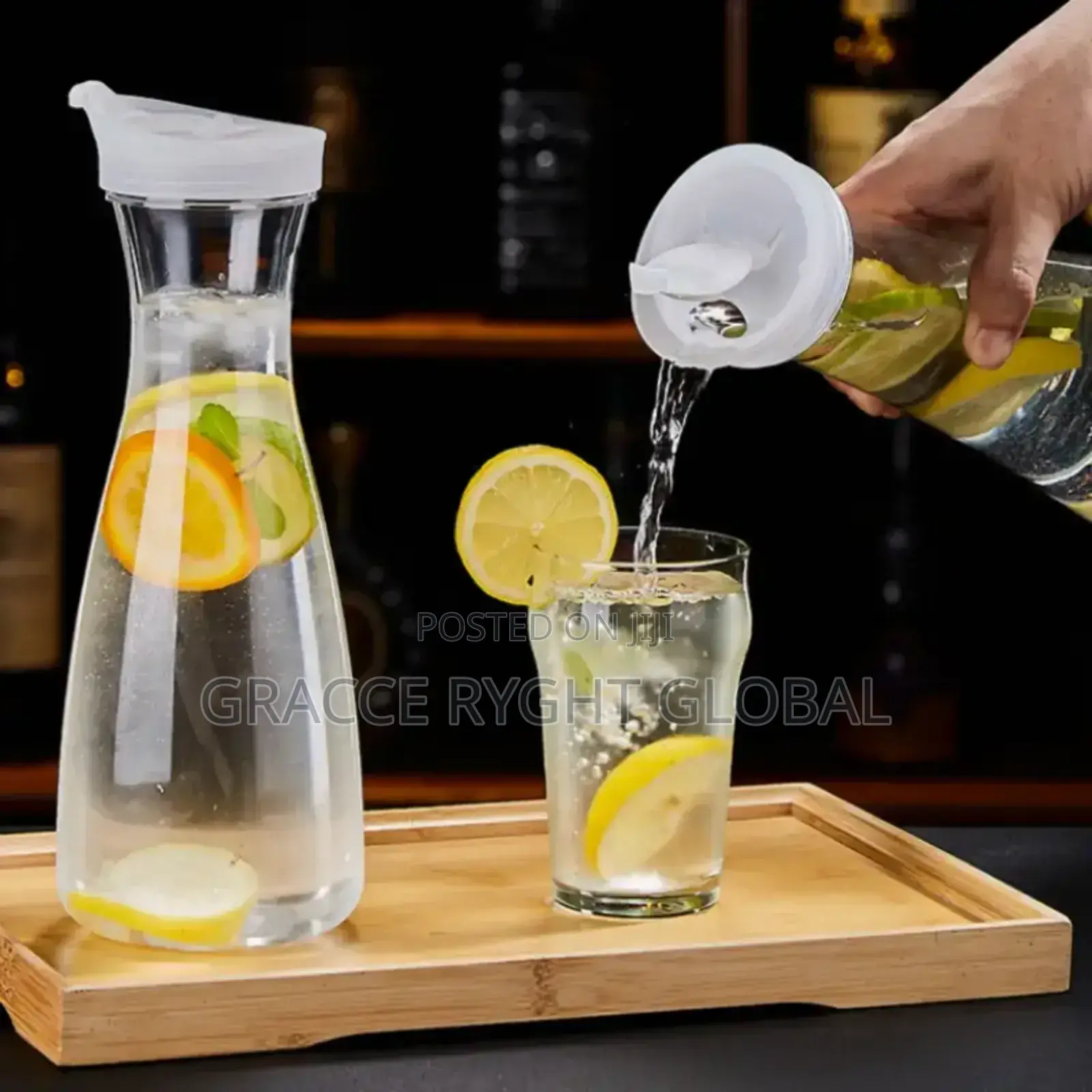 Juice Carafe With Lips