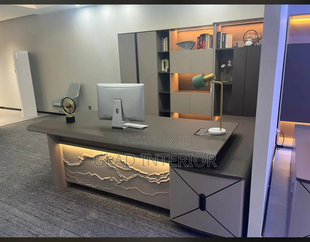 Super Office Executive Table