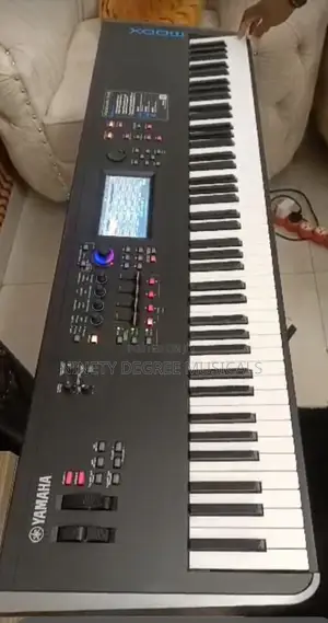 Yamaha MODX8 Keyboard