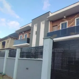 4bdrm Duplex in Isolo for sale