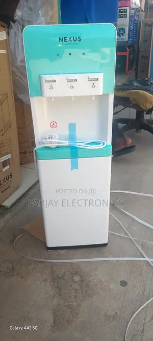 Nexus Water Dispenser