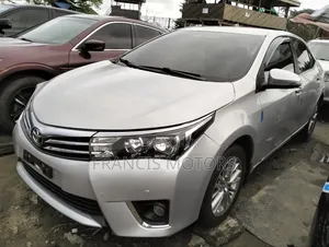 Toyota Corolla 2015 Silver