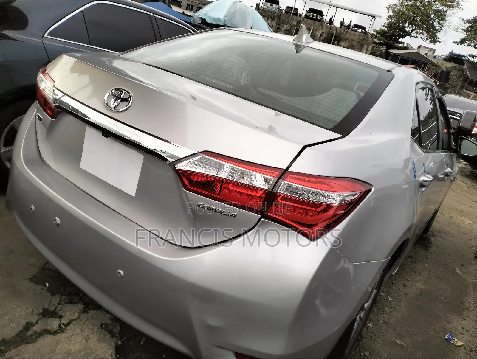 Toyota Corolla 2015 Silver