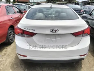 Hyundai Elantra 2014 White