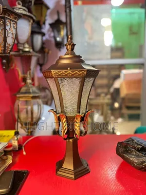 Eroupen Gate Lamp