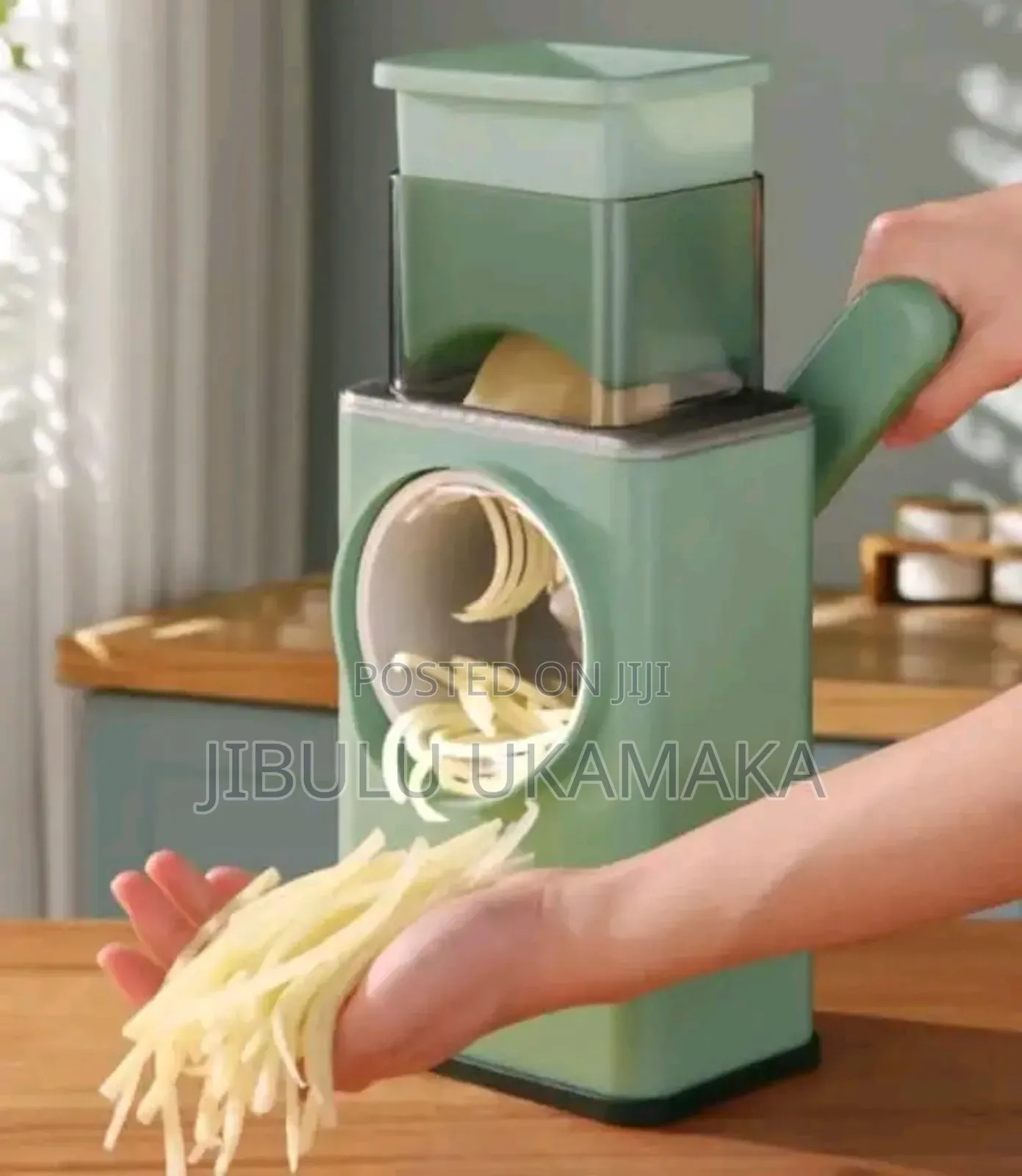 Multifunctional Vegetable Chopper, Shredder With Basket