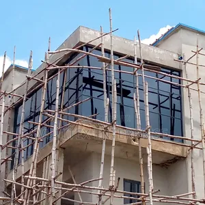 Grey Reflective Glass/Grey Profile Curtain Wall
