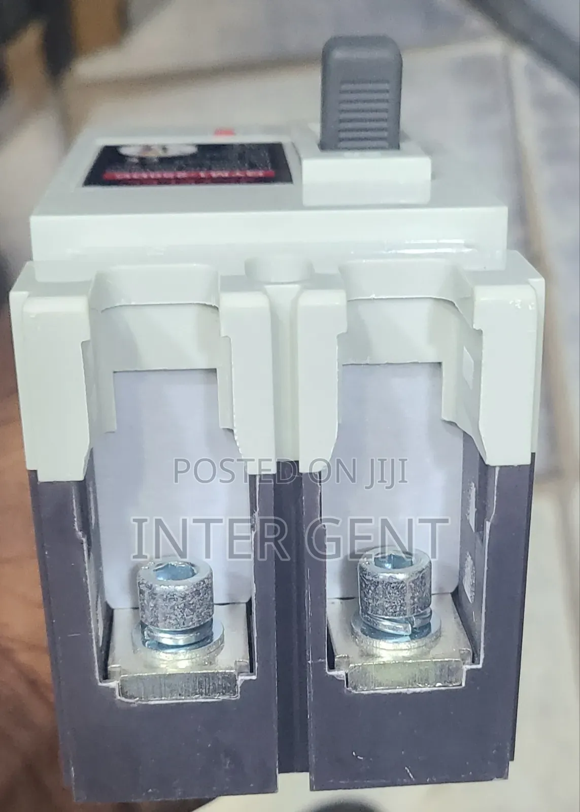 250A DC Breaker 2p