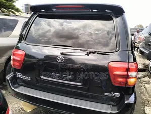 Toyota Sequoia 2004 Black