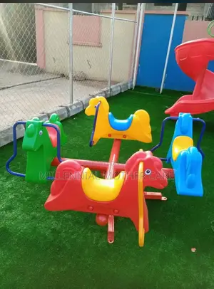 4 Seater Marry Go Round